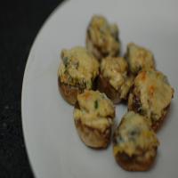 Creamy Stuffed Mushrooms_image