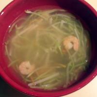 Asian-Inspired Rice Noodle Soup (Microwave)_image