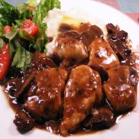 Chicken Medallions With Sweet Sherry & Mushroom Sauce_image