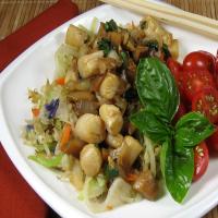 Stir-Fried Scallops With Fresh Basil_image