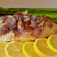 Pan-Grilled Tilapia with Lemon and Red Onion_image