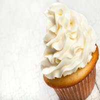 White Cupcakes_image