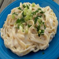 Low-Fat Alfredo Sauce_image