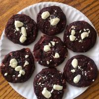 Red Velvet Chocolate Chip Cookies_image