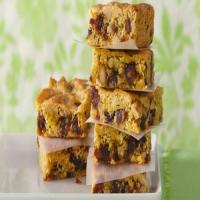 Chewy Orange-Date Bars_image