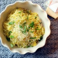 Yummy Garlicky Spaghetti Squash_image