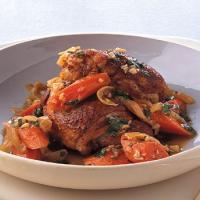 Sweet-and-Sour Chicken Thighs with Carrots_image