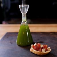 Tomato and Mozzarella Bruschetta with Basil Oil_image