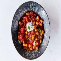 Chorizo, Tomato, and Chickpeas With Yogurt_image