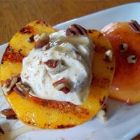 Grilled Peaches and Cream_image