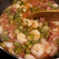 Smothered Okra Wth Shrimp image