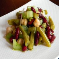 Three Bean Salad With Celery_image