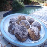 Chocolate Mexican Wedding Cookies_image