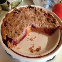 Peach Blueberry Streusel Pie_image
