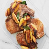 3-Ingredient Pork Chops With Roasted Apples and Sage_image