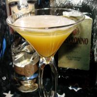 Wedding Cake Martini II image