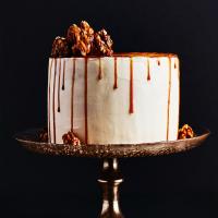 Caramel Apple Drip Cake with Candied Walnuts_image