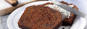 lyles-oh-so-sticky-gingerbread-recipe-lyle-golden image