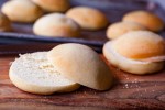 homemade-hamburger-buns-bread-machine image