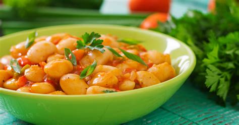 recipe-great-northern-beans-with-tomatoes-and-herbs image