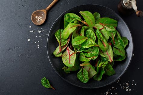 15-ways-to-eat-beet-greens-and-why-you-should image