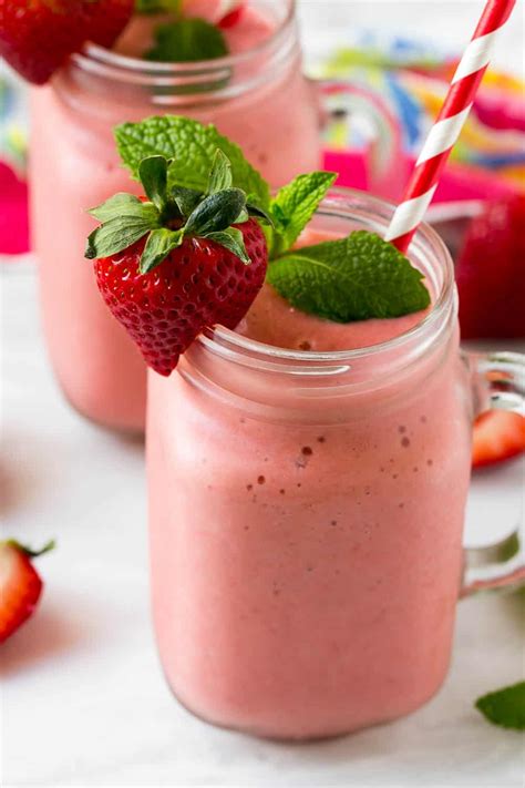 strawberry-and-cream-smoothie-recipe-healthy-fitness image