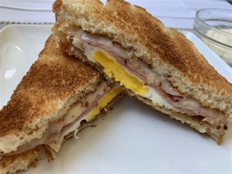 ham-egg-and-cheese-sandwich-with-secret-sauce-the image