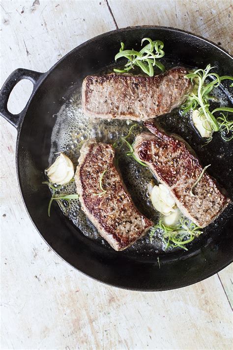 garlic-rosemary-buttered-steak-how-to image