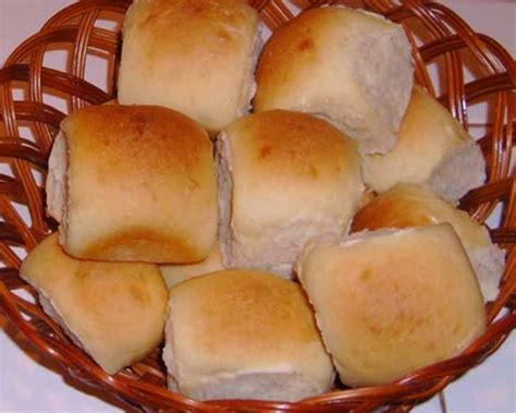 hawaiian-sweet-rolls-bread-machine-recipe-foodcom image
