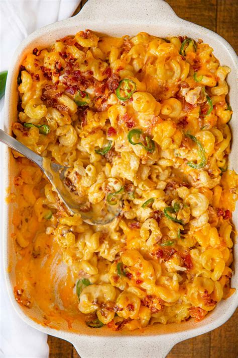 jalapeno-popper-mac-and-cheese-recipe-dinner image