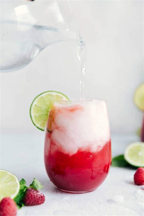 sparkling-raspberry-limeade-the-recipe-critic image