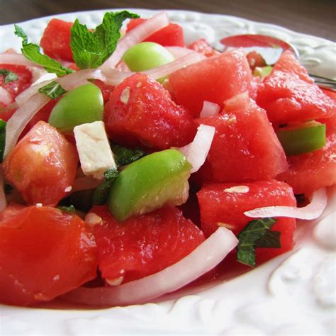 35-fresh-tomato-recipes-for-peak-tomato-season image