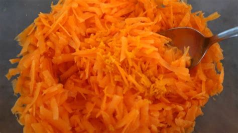 grated-carrot-and-orange-salad-recipe-easy-vegan image