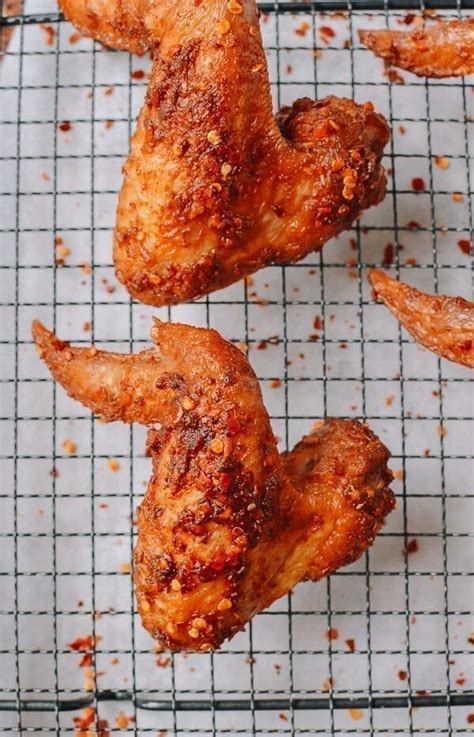 spicy-fried-chicken-wings-chinese-takeout-style image