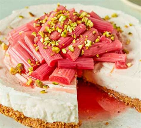 rhubarb-gingernut-cheesecake-recipe-bbc-good image