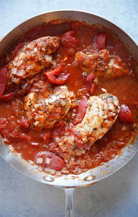 quick-spicy-italian-chicken-in-tomatoes-lexis-clean image