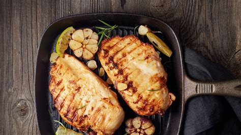 lebanese-garlic-marinated-chicken-on-the-grill image