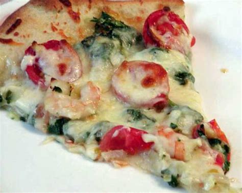 simply-delicious-shrimp-and-spinach-pizza image
