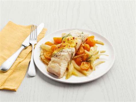 roasted-halibut-with-saffron-fennel-butter-food image
