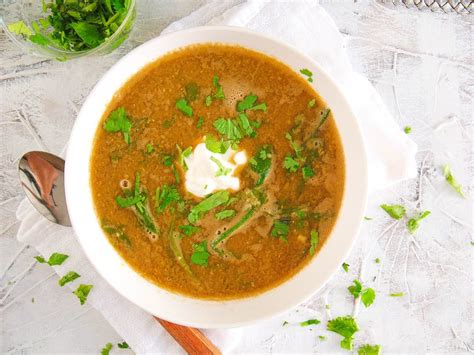 lebanese-lentil-soup-the-picky-eater image