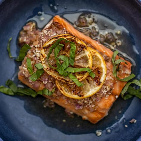 grilled-salmon-with-lemon-sesame-sauce-recipe-by image
