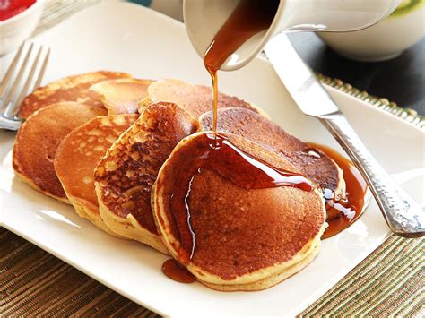 light-and-fluffy-buttermilk-pancakes-recipe-serious-eats image