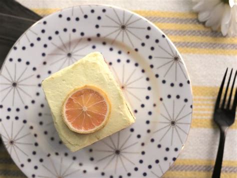 lemon-love-cake-recipe-valerie-bertinelli-food-network image