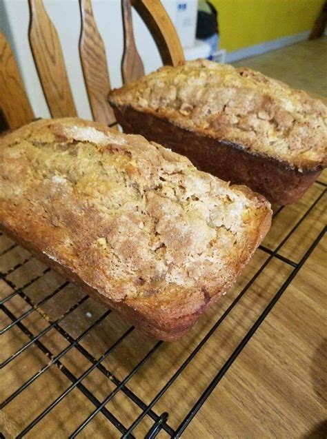 easy-recipes-apple-pie-bread-1-can-apple-pie-filling image