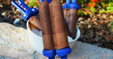 frozen-hot-chocolate-popsicles-paleo-4-ingredient image