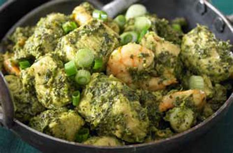 indian-green-chicken-curry-indian image