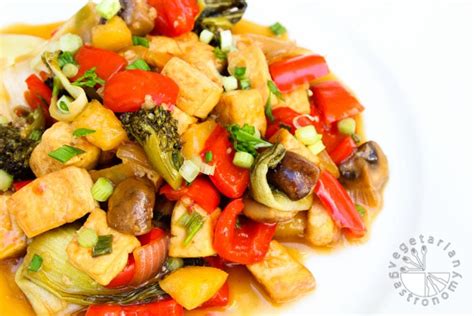 sweet-sour-tofu-with-vegetables-vegan-gluten image