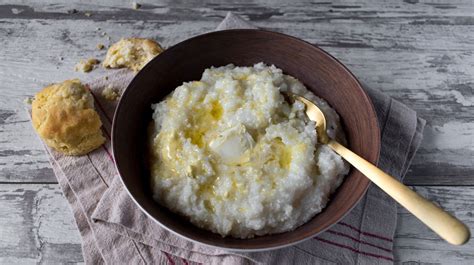 grits-types-nutrition-benefits-and-recipes-healthline image