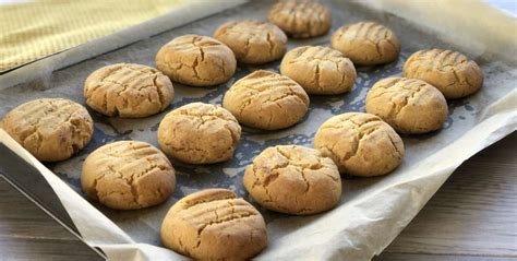 hokey-pokey-biscuits-just-a-mums-kitchen image