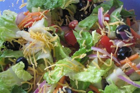 i-did-it-my-way-tossed-salad-recipe-foodcom image